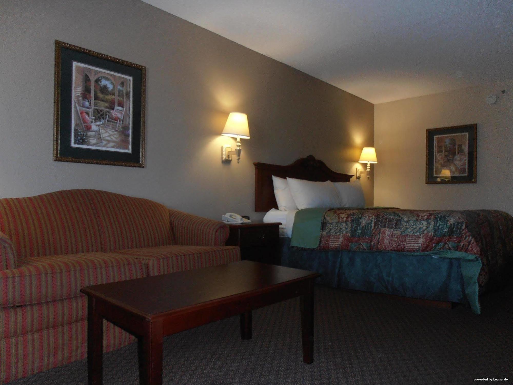 Days Inn & Suites By Wyndham Warner Robins Near Robins Afb Quarto foto